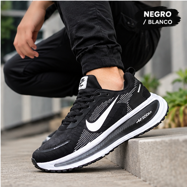 NIKE VOMERO + MEDIAS GRATIS