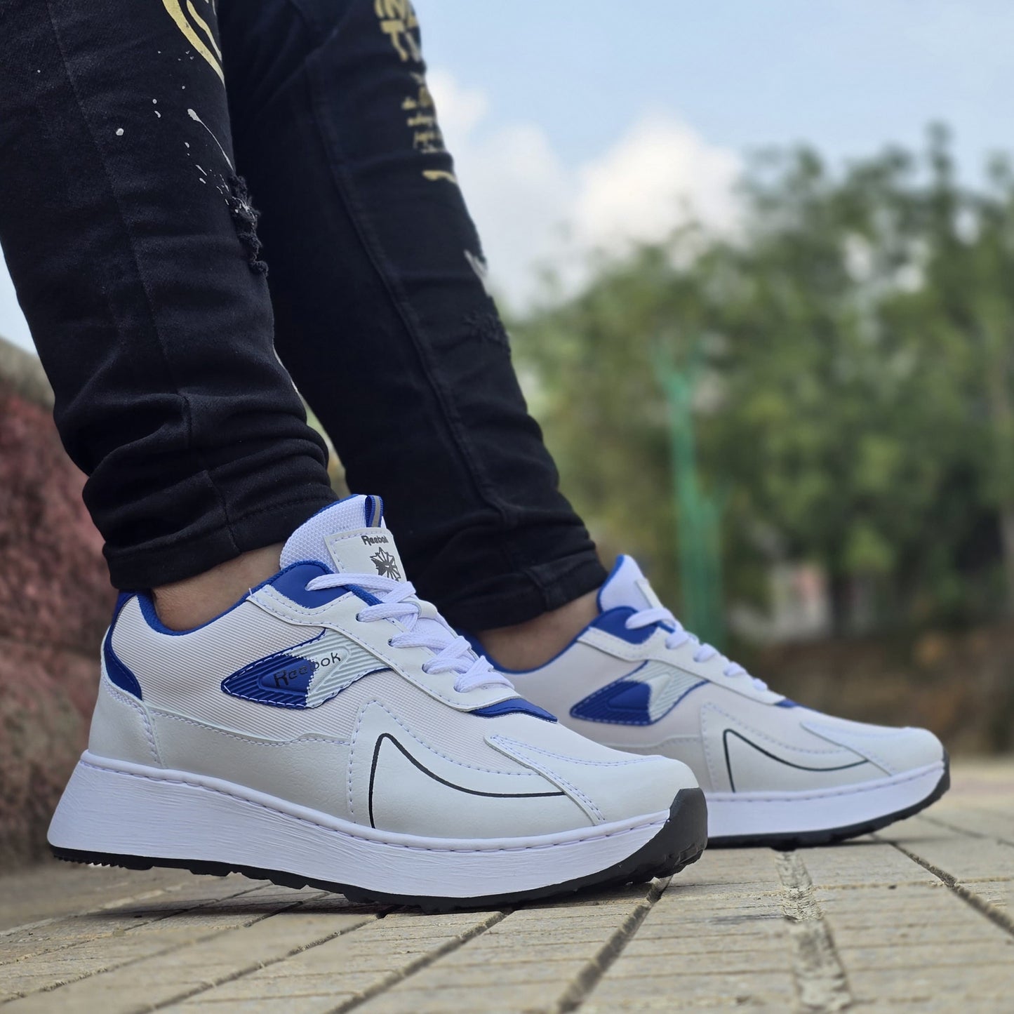 REEBOOK ULTRA + MEDIAS