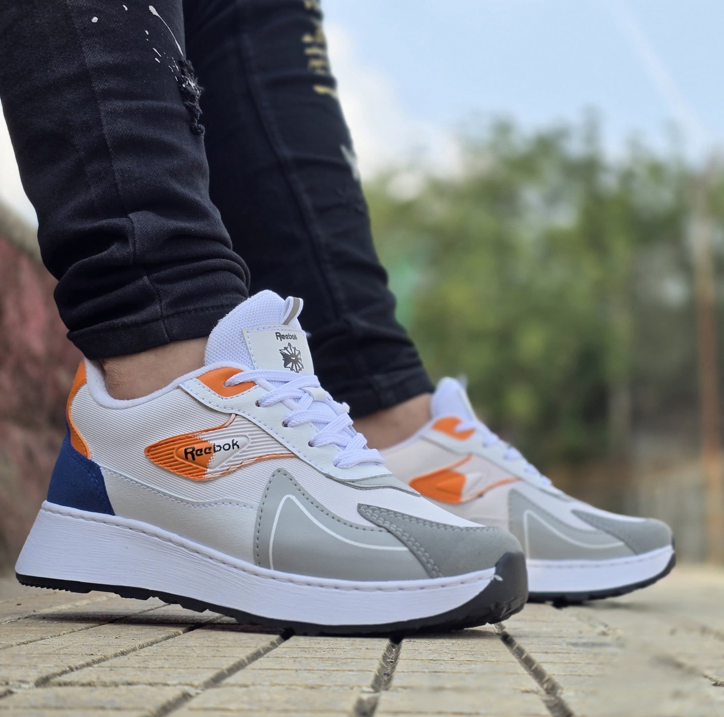 REEBOOK ULTRA + MEDIAS