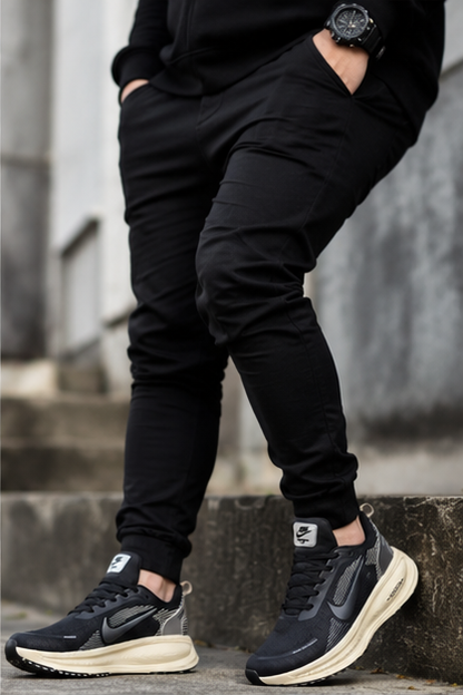 NIKE VOMERO + MEDIAS GRATIS
