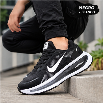 NIKE VOMERO + MEDIAS GRATIS