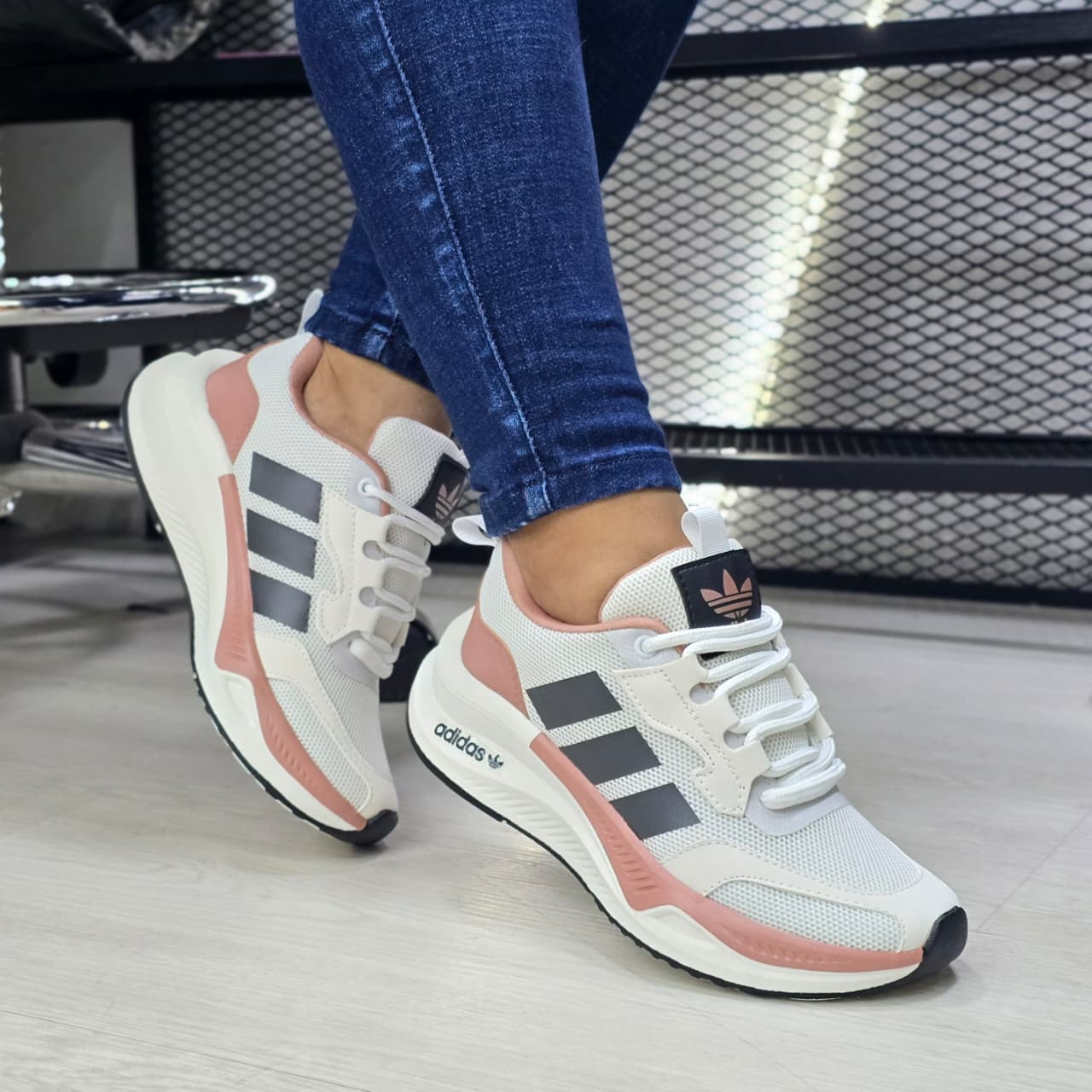 Nike P6-15