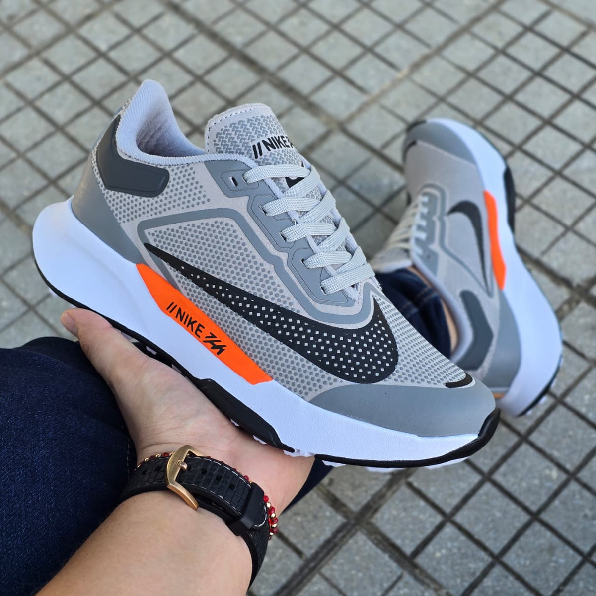 Aerofly + 3 PARES DE MEDIAS GRATIS